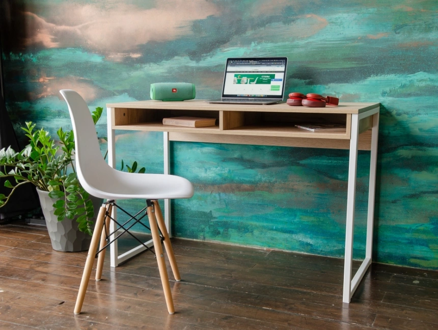 Пластиковый стул Eames PC-015, белый / массив дерева