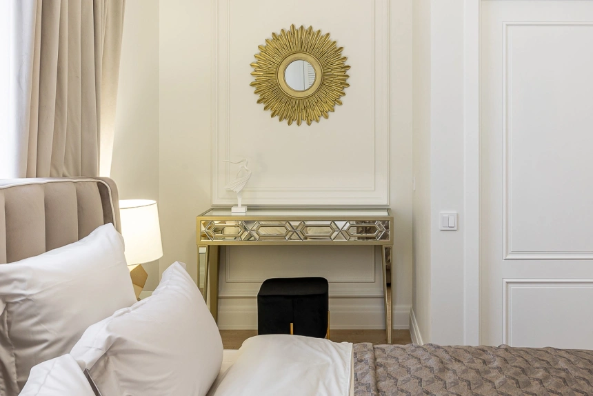 Зеркало настенное 