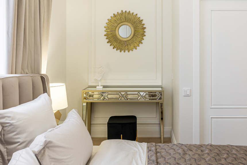 Зеркало настенное 