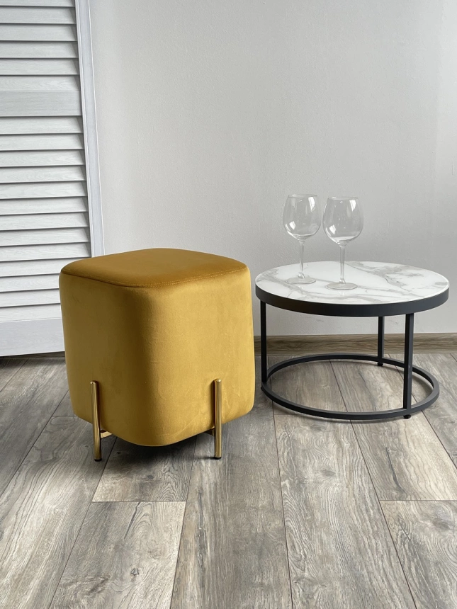 Пуф Ares, Bluvel-68 yellow / gold
