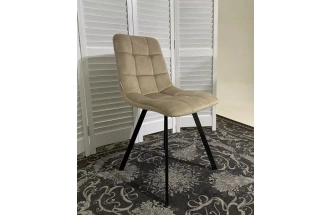 Стул Chilli Square, мягкий, Bluvel-40 бежевый, велюр, черный каркас