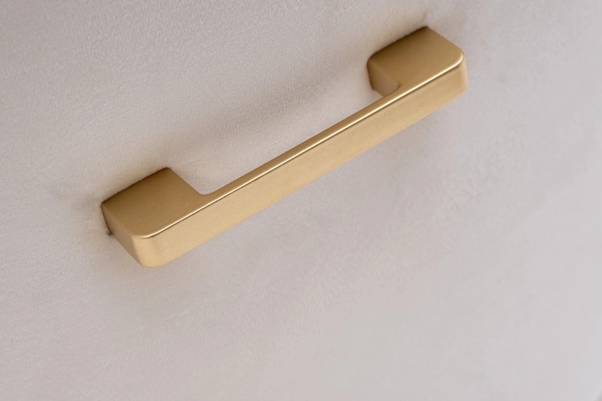 Журнальный стол GY-08549 с пуфом, 84.5x84.5x47, стекло, прозрачный / золото