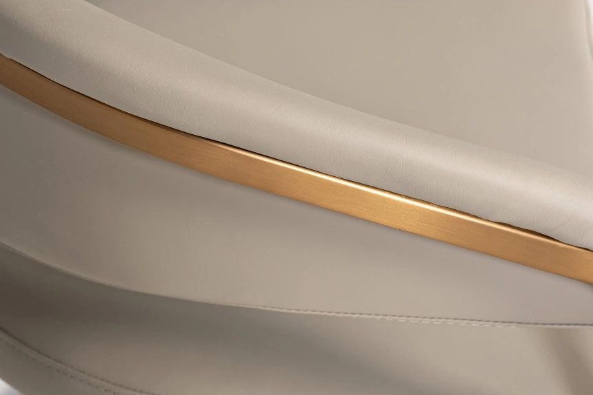 Стул Surge, мягкий, экокожа, светлый