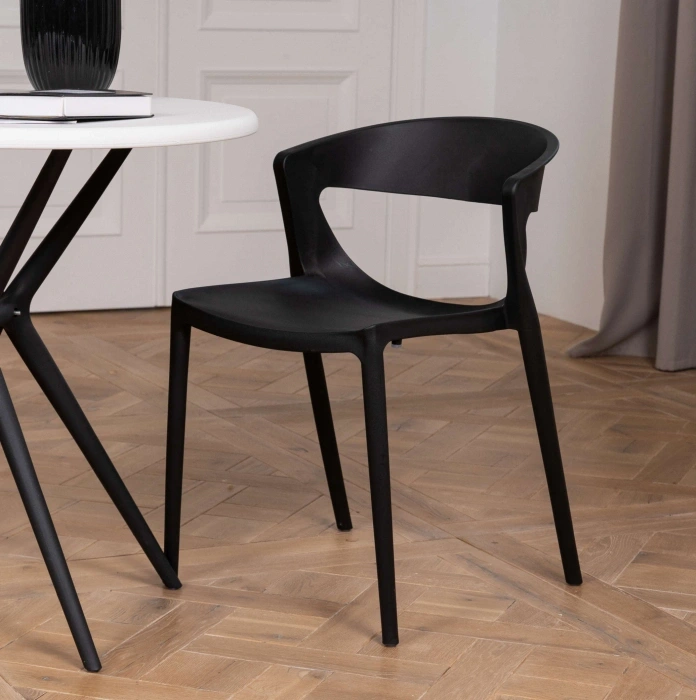 Стул Градно, пластиковый, черный