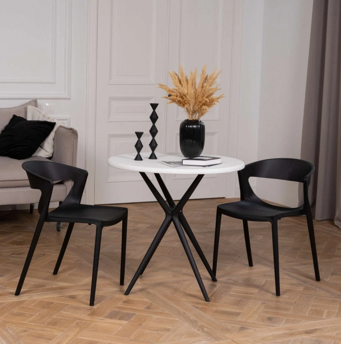 Стул Градно, пластиковый, черный