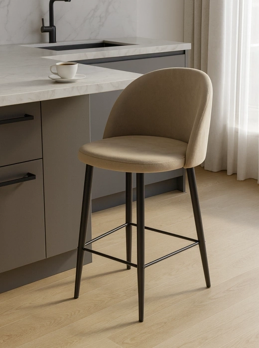 Полубарный стул Амизуре, бежевый / черный матовый