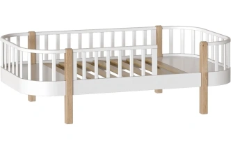 Детская кровать Лия, одноярусная, белая эмаль / прозрачный лак